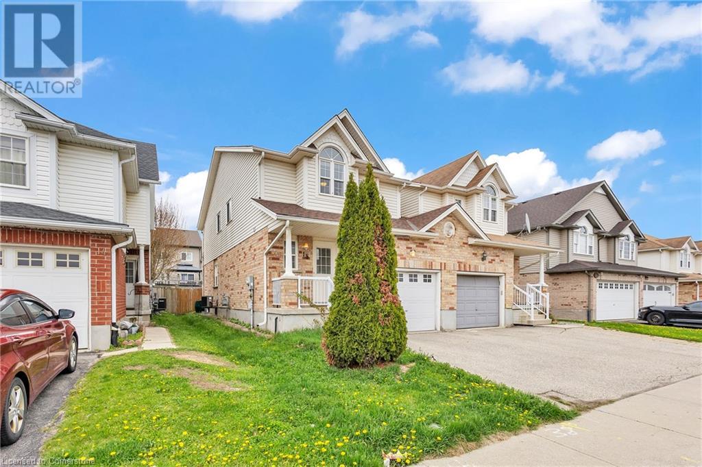18 Donnenwerth Drive, Kitchener, Ontario  N2E 3X2 - Photo 2 - 40725177