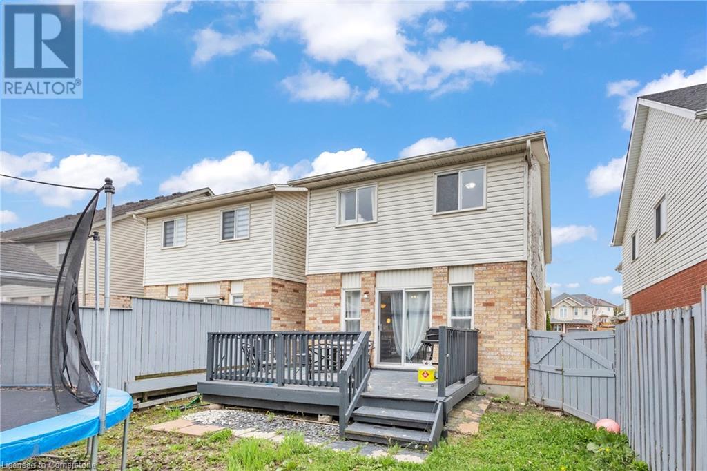 18 Donnenwerth Drive, Kitchener, Ontario  N2E 3X2 - Photo 41 - 40725177