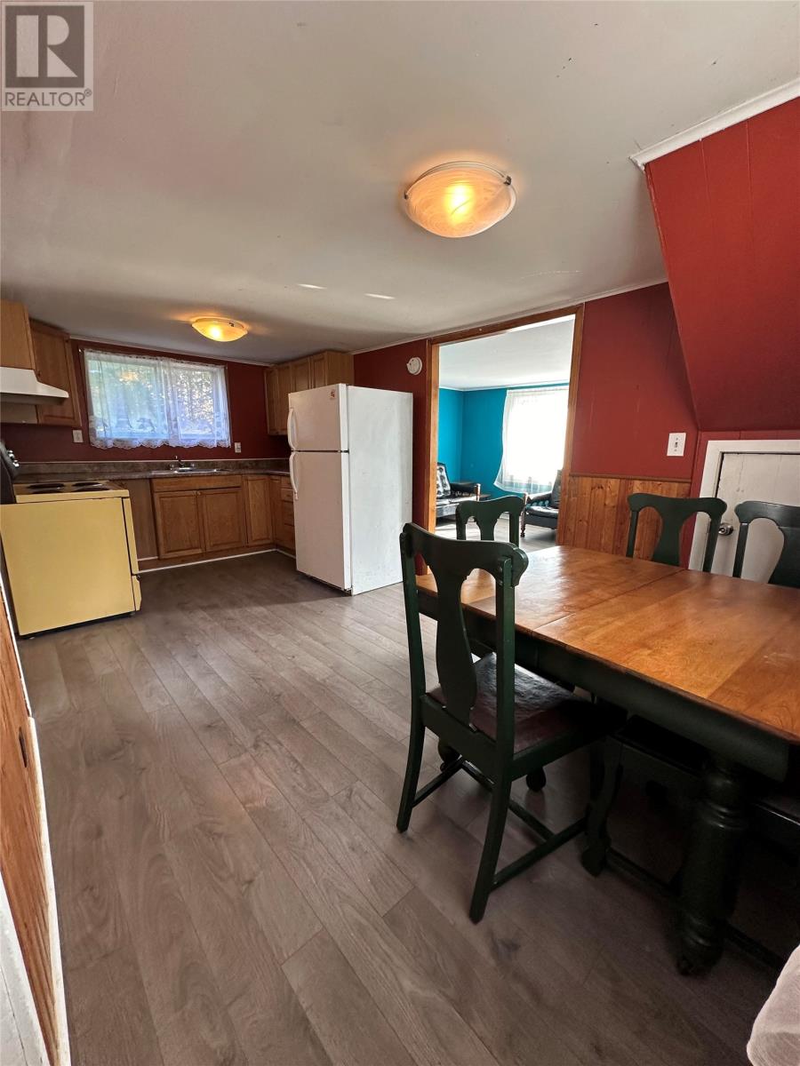 Property at 5 Marsh Road image 5