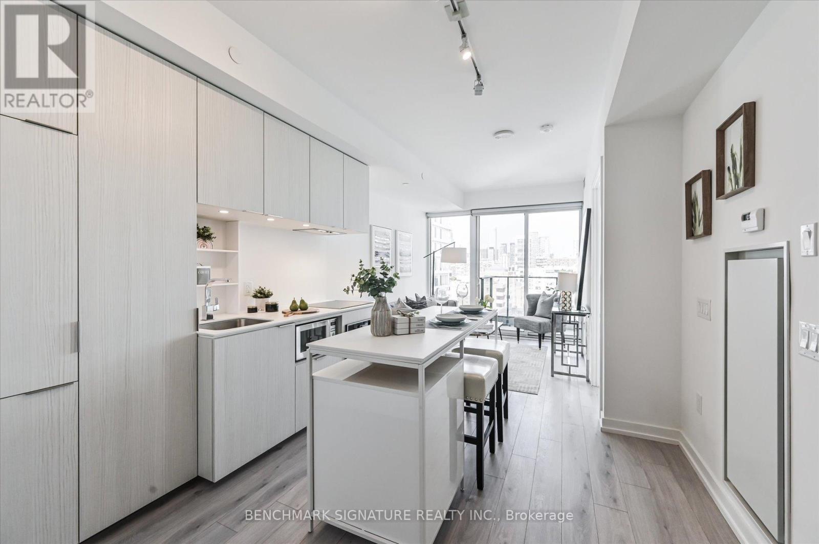 2011 - 77 Shuter Street, Toronto, Ontario  M5B 0B8 - Photo 5 - C12126432