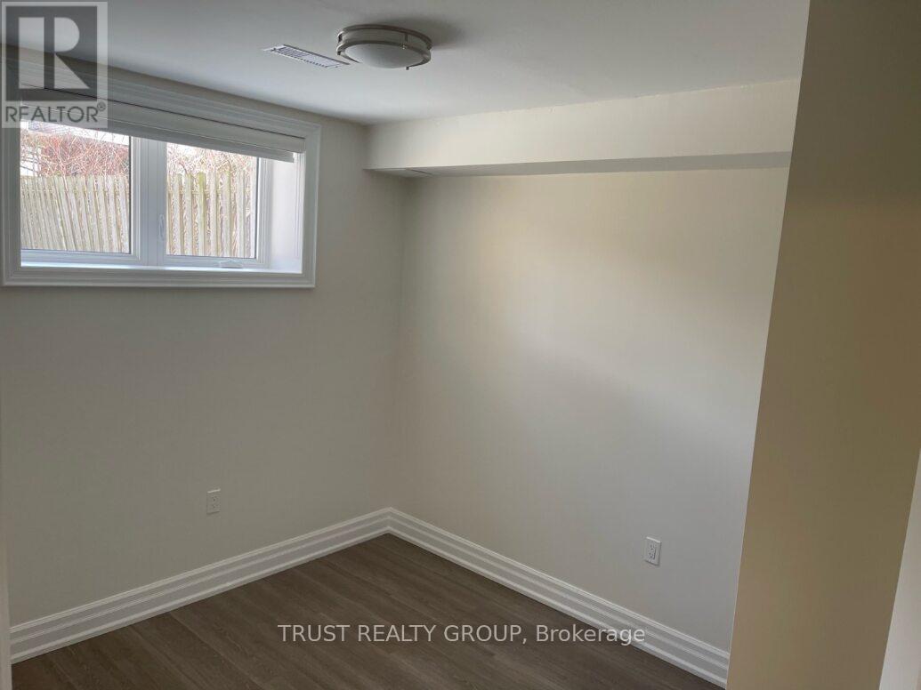 129 Coleridge Avenue, Toronto, Ontario  M4C 4H7 - Photo 2 - E12126436