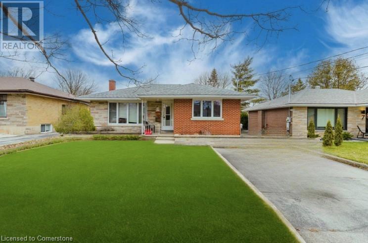 Property at 9 CALGARY Avenue image 1