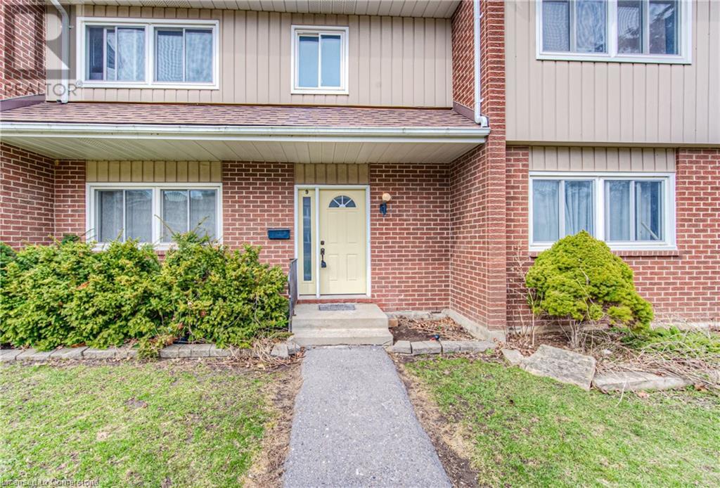 Property at 121 UNIVERSITY Avenue E Unit# 9 image 3