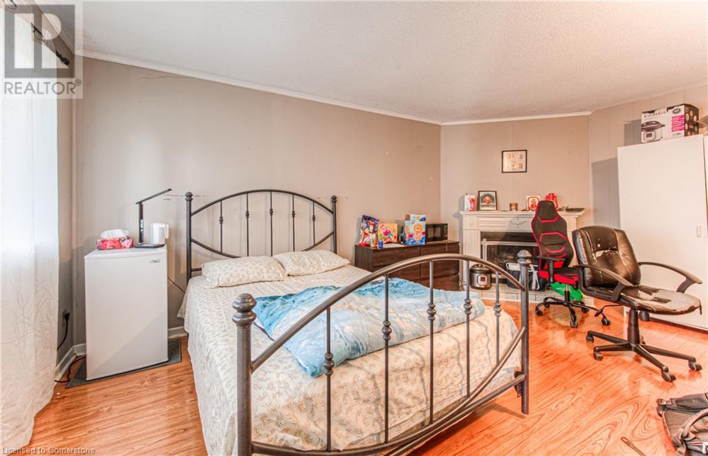 121 University Avenue E Unit# 9, Waterloo, Ontario  N2J 4J1 - Photo 11 - 40711676