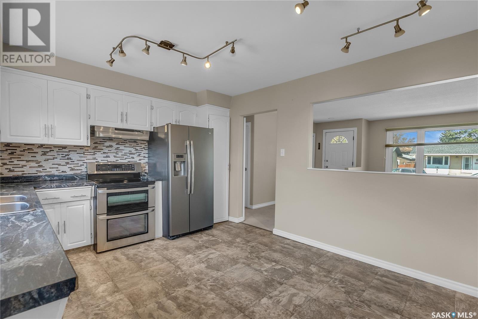 5 Nicholson Place, Saskatoon, Saskatchewan  S7L 4G7 - Photo 12 - SK004643