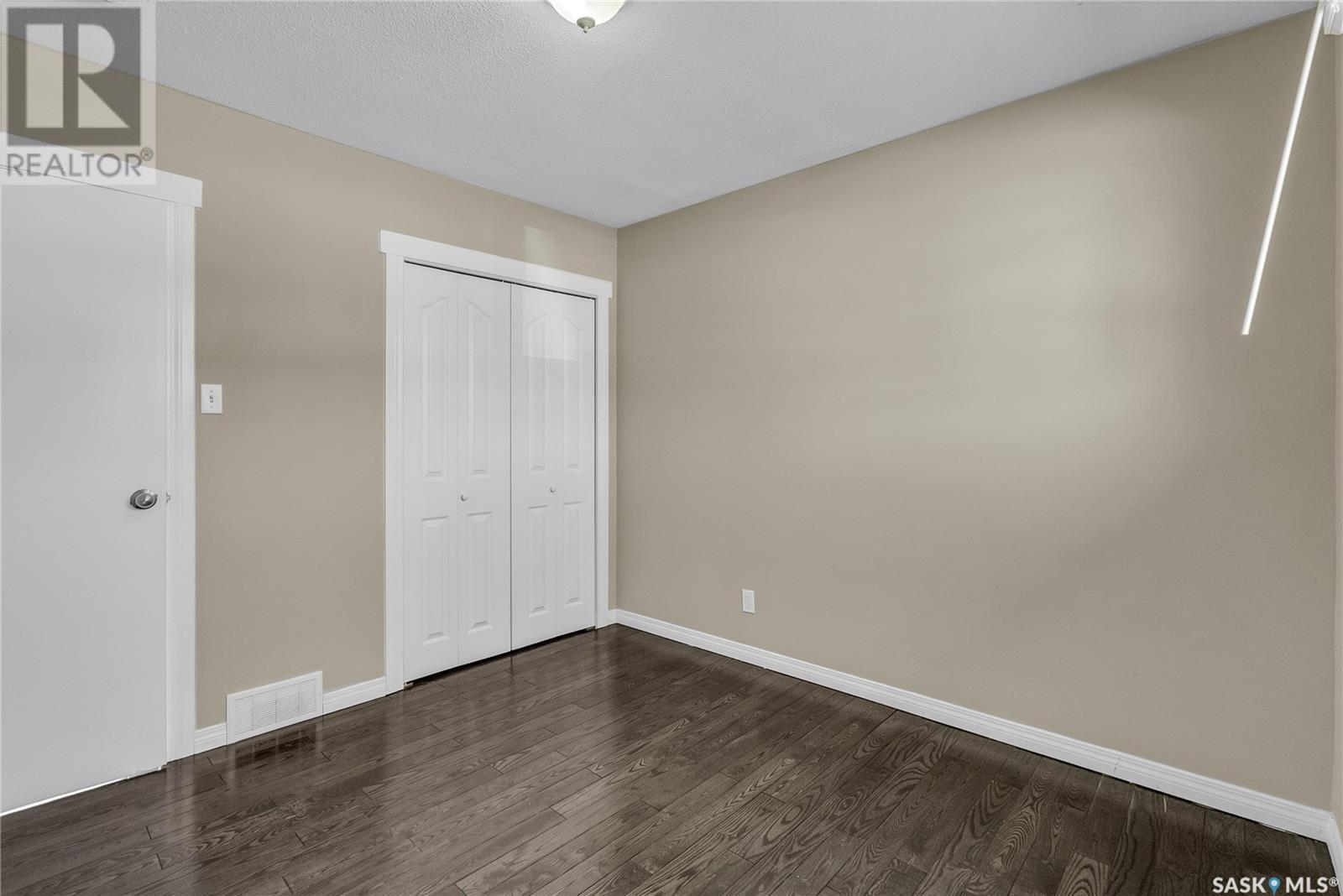 5 Nicholson Place, Saskatoon, Saskatchewan  S7L 4G7 - Photo 18 - SK004643