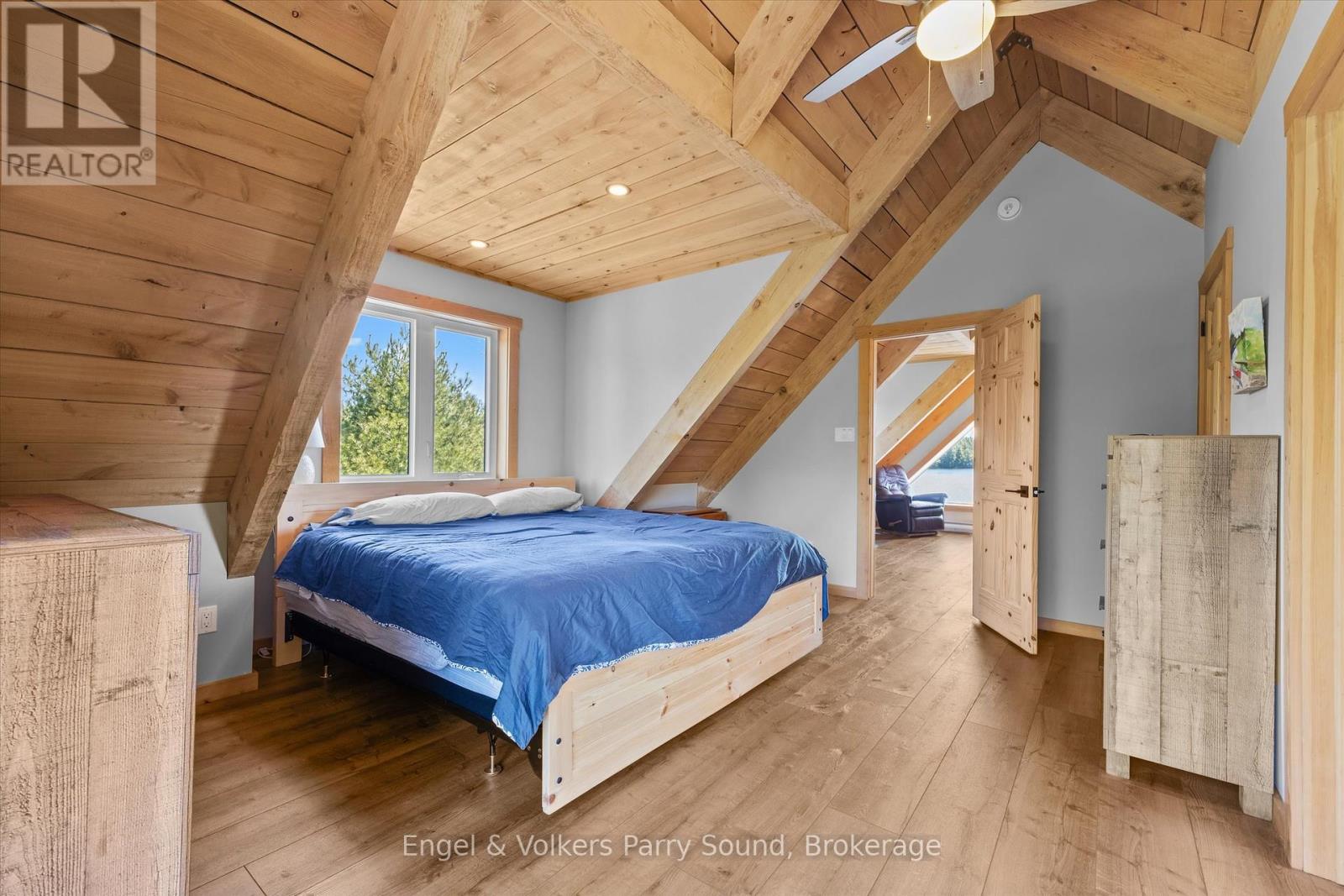 201 Loch Erne Road, Parry Sound, Ontario  P2A 2W7 - Photo 26 - X12124943