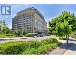 5 FATHER DAVID BAUER Drive Unit# 602, Waterloo, Ontario