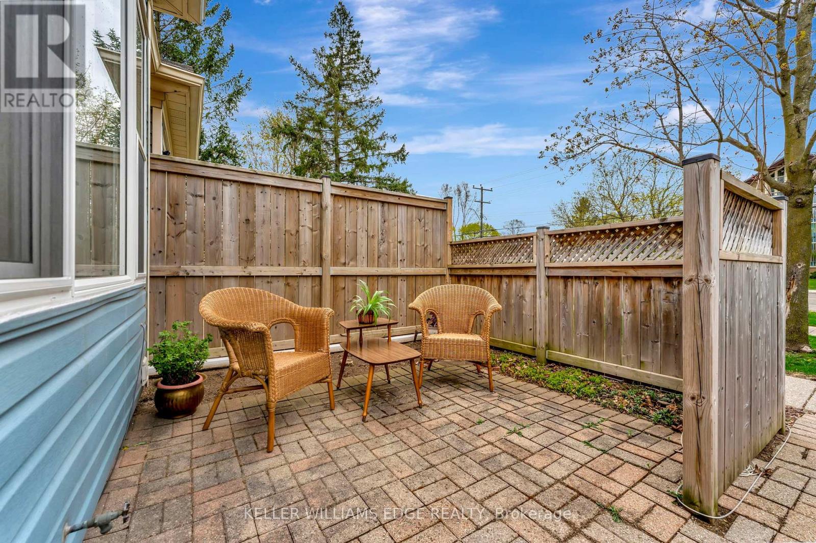 Property at 5 - 175 FIDDLERS GREEN ROAD image 3