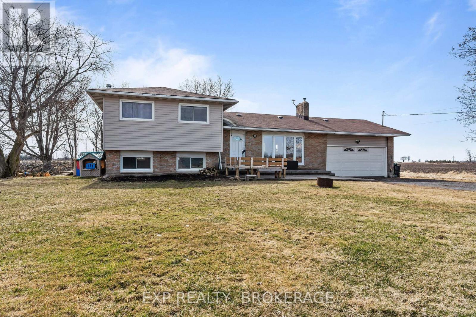 701 Highway 95, Frontenac Islands, Ontario  K7M 8W2 - Photo 4 - X12126453