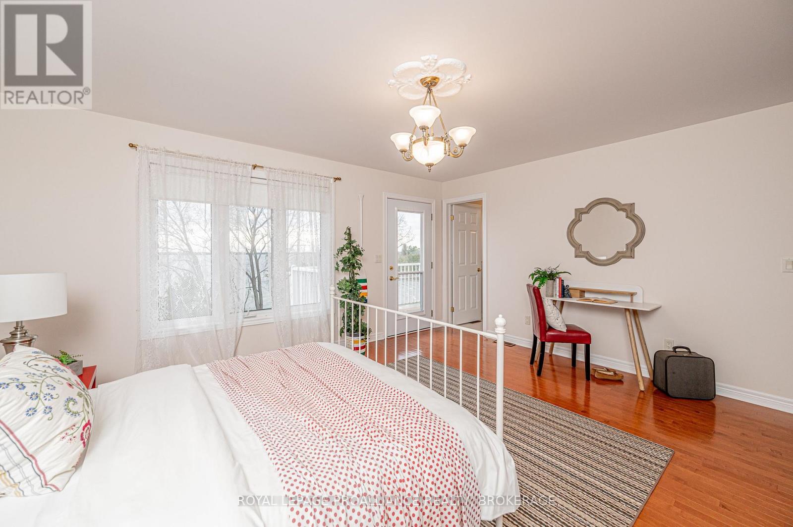 4734 Lakeside Lane, Loyalist, Ontario  K0H 1G0 - Photo 28 - X12126500