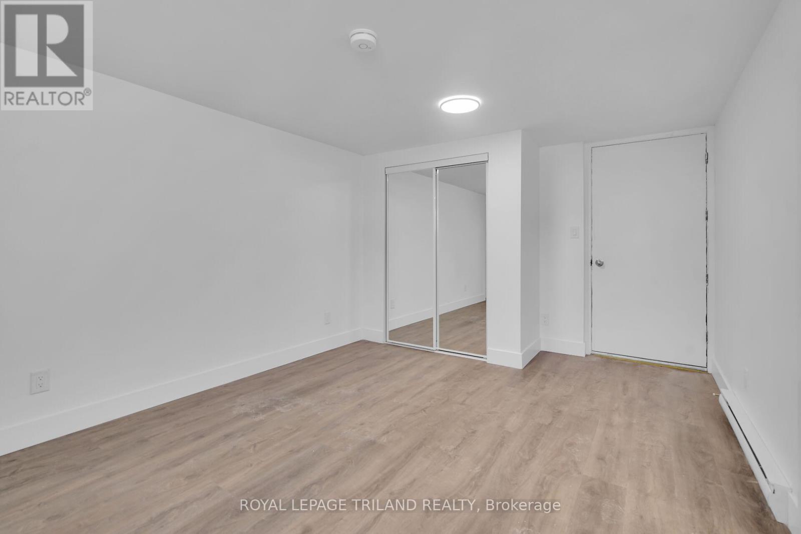 22 - 917 Hamilton Road, London East, Ontario  N5Z 1W3 - Photo 2 - X12126472