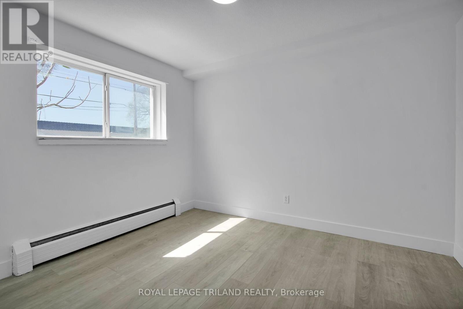 3 - 852 Trafalgar Street, London East, Ontario  N5Z 1E7 - Photo 6 - X12126490