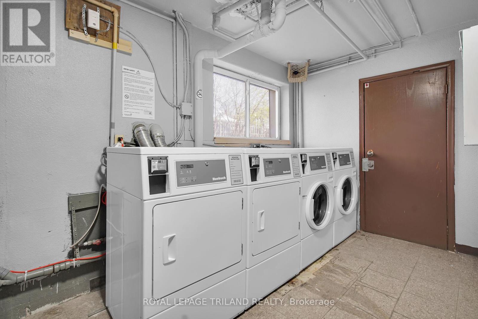 3 - 852 Trafalgar Street, London East, Ontario  N5Z 1E7 - Photo 9 - X12126490