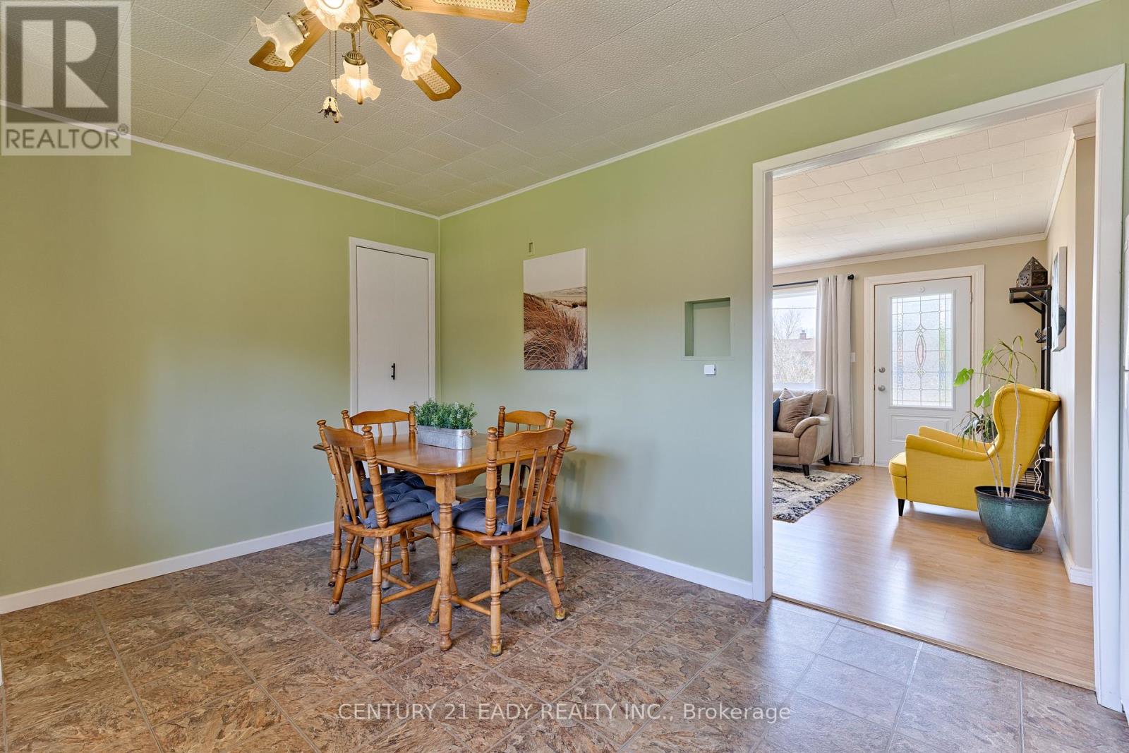 285 Foymount Road, Bonnechere Valley, Ontario  K0J 1T0 - Photo 14 - X12126476