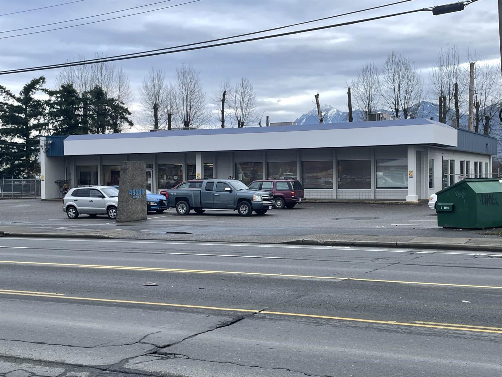 45540-45546 Yale Road, Chilliwack Proper South, Chilliwack, British Columbia  V2P 2M9 - Photo 2 - C8068872