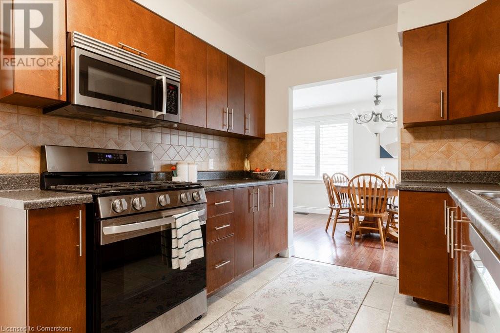 152 East 42nd Street, Hamilton, Ontario  L8T 3A5 - Photo 11 - 40724436