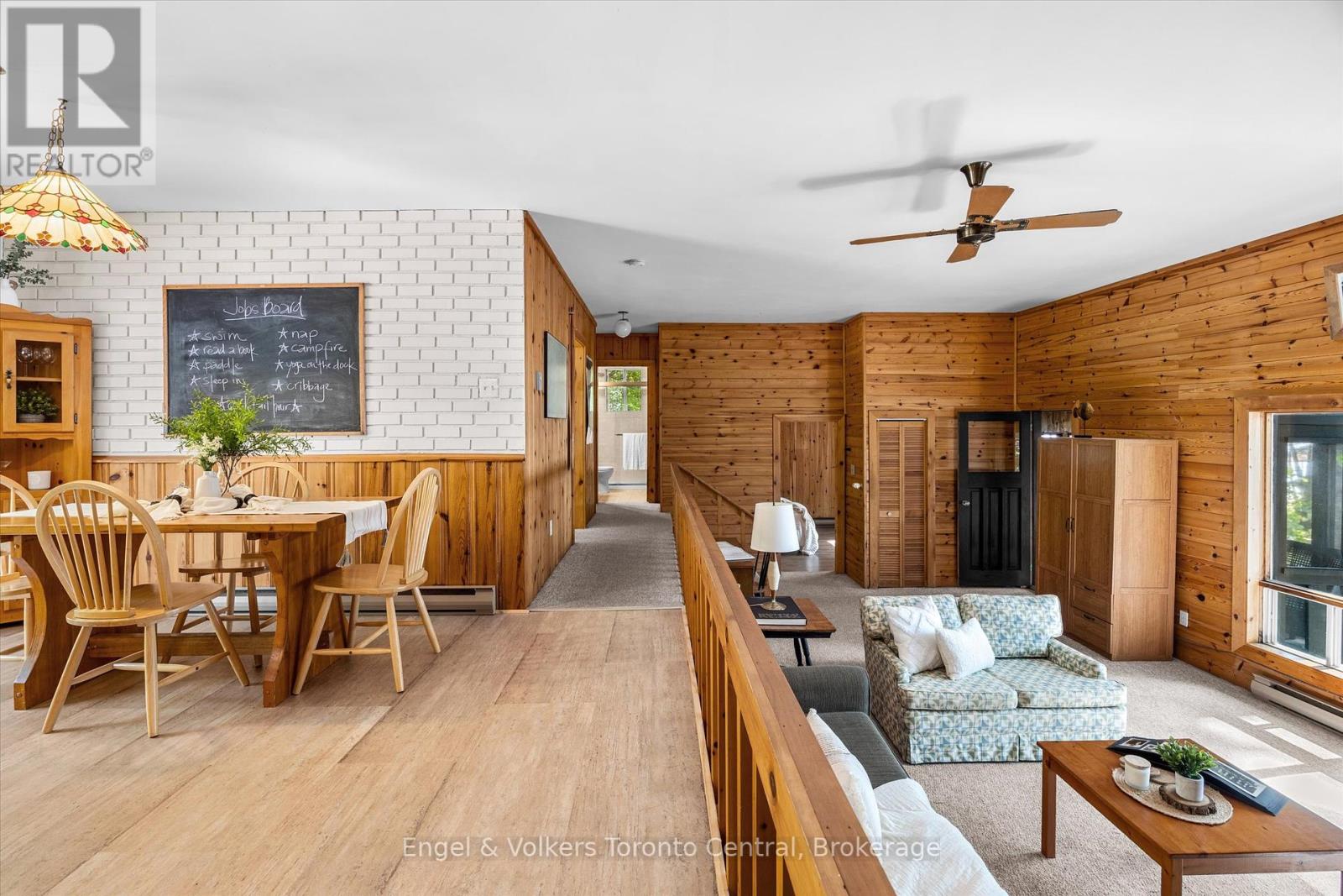 142 Stewart Lake Road, Georgian Bay, Ontario  P0C 1H0 - Photo 13 - X12126465