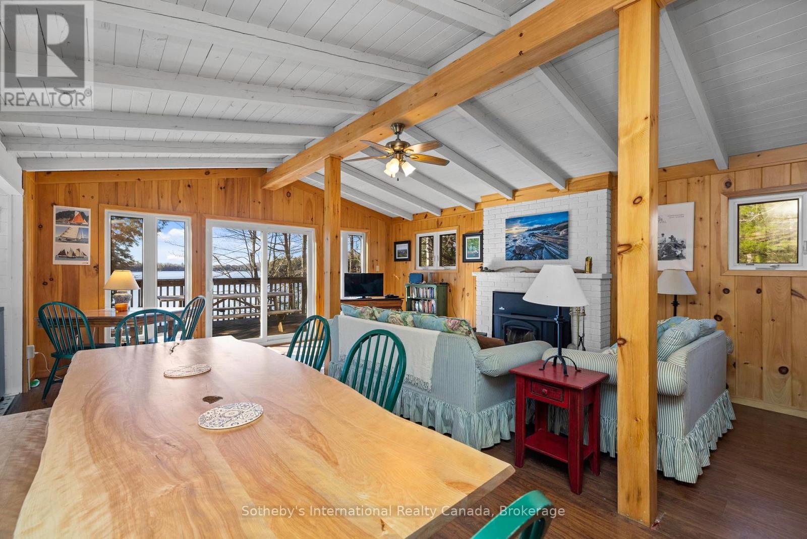 47 Deerfield Road, Mckellar, Ontario  P2A 2W7 - Photo 5 - X12126469
