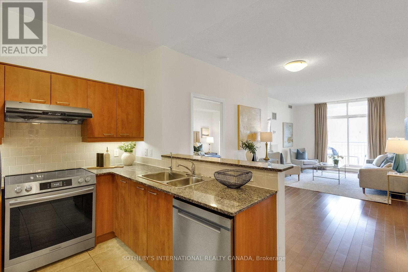 506 - 451 Rosewell Avenue, Toronto, Ontario  M4R 2H8 - Photo 3 - C12126473