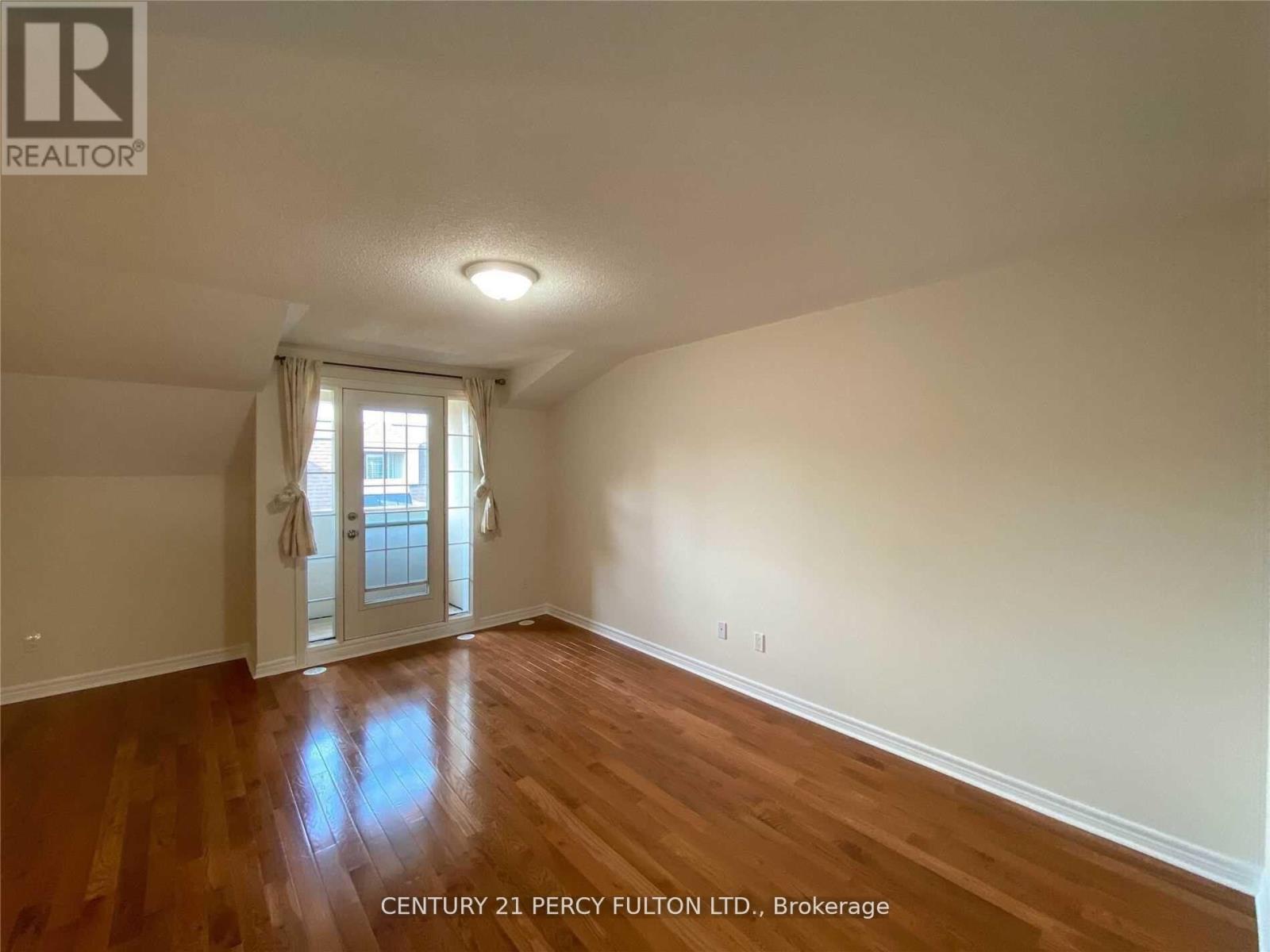 E - 169 Finch Avenue E, Toronto, Ontario  M2N 4R8 - Photo 12 - C12126487