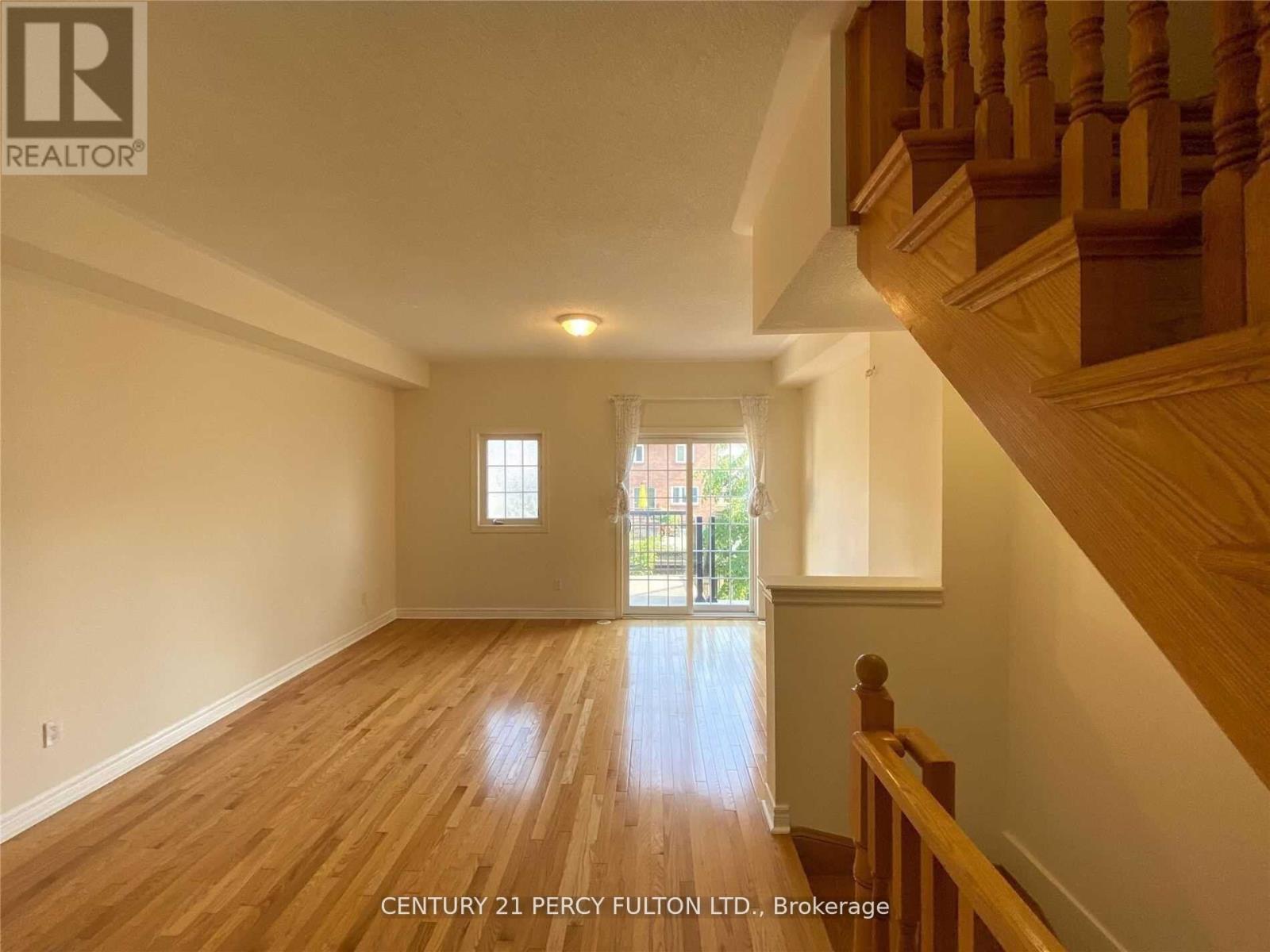 E - 169 Finch Avenue E, Toronto, Ontario  M2N 4R8 - Photo 3 - C12126487