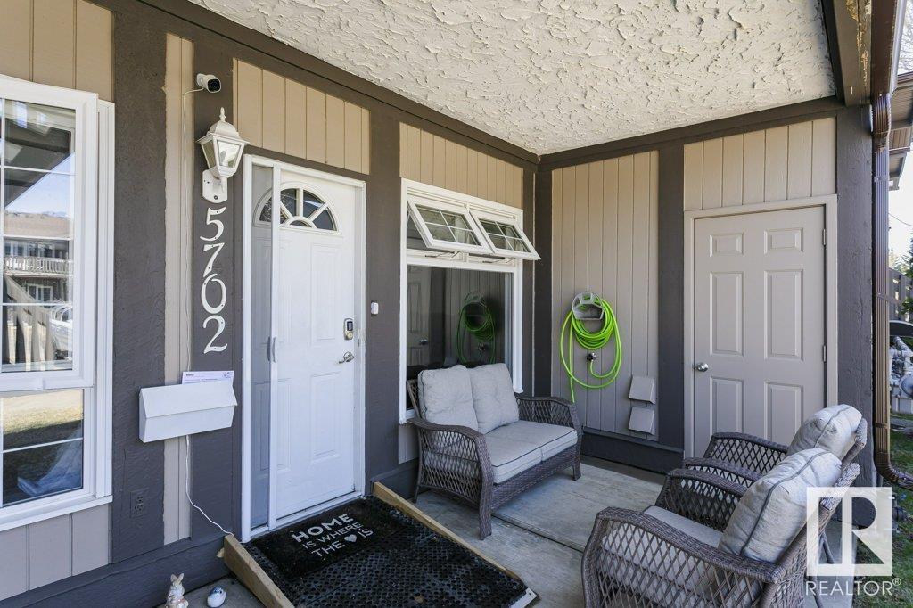 Property at 5702 172 ST NW image 4