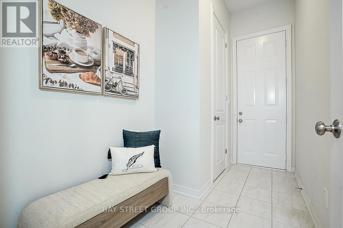 100 Woodhaven Avenue, Aurora, Ontario  L4G 3Y2 - Photo 15 - N12126478