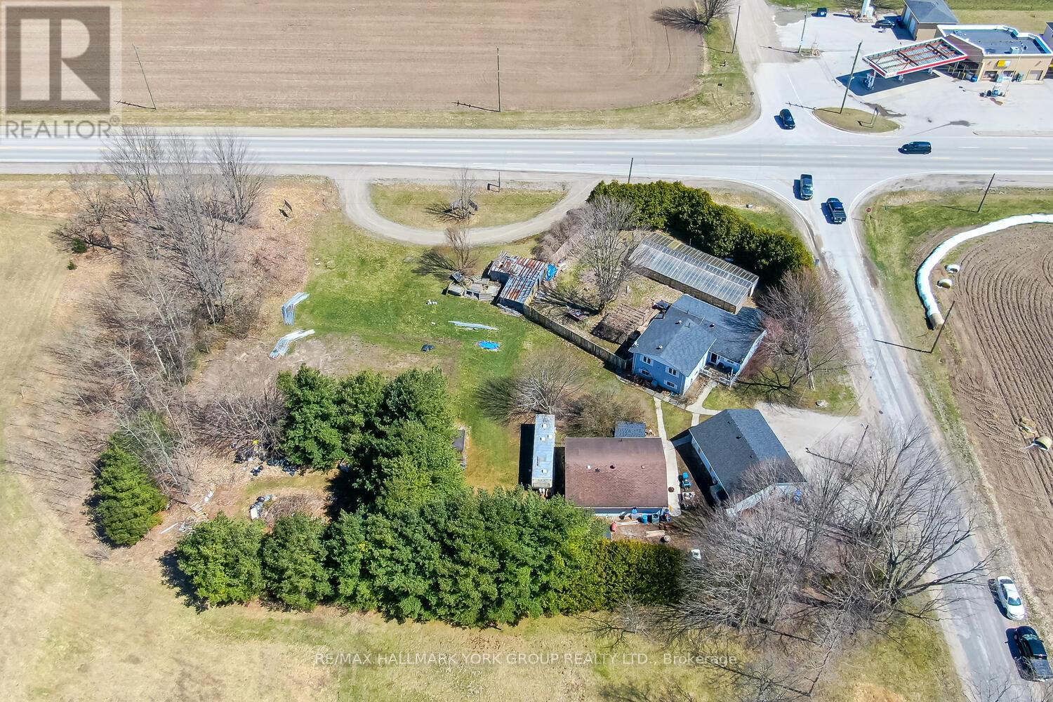 1008 Rainbow Valley Road W, Springwater, Ontario  L0L 2K0 - Photo 10 - S12126451