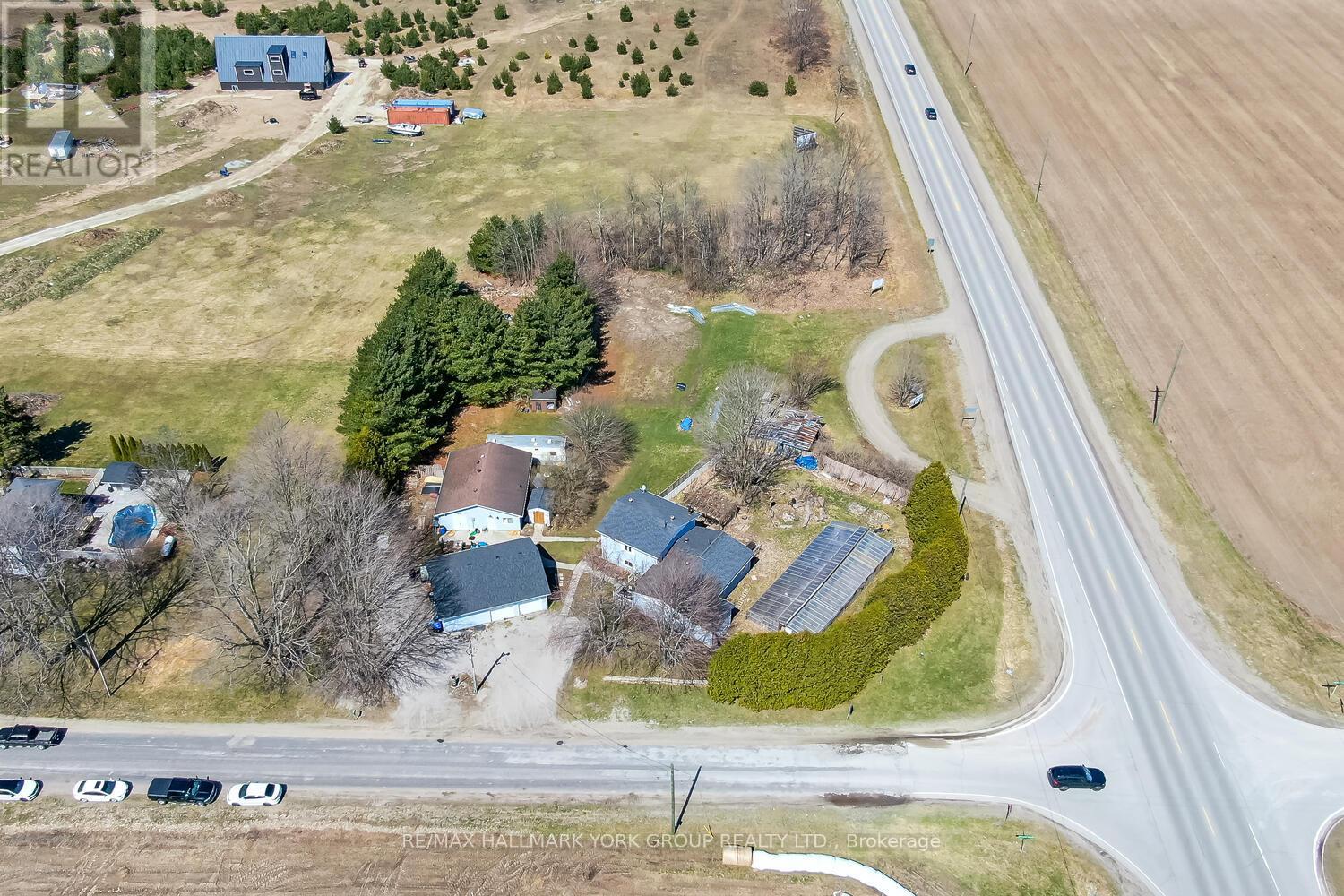 1008 Rainbow Valley Road W, Springwater, Ontario  L0L 2K0 - Photo 6 - S12126451