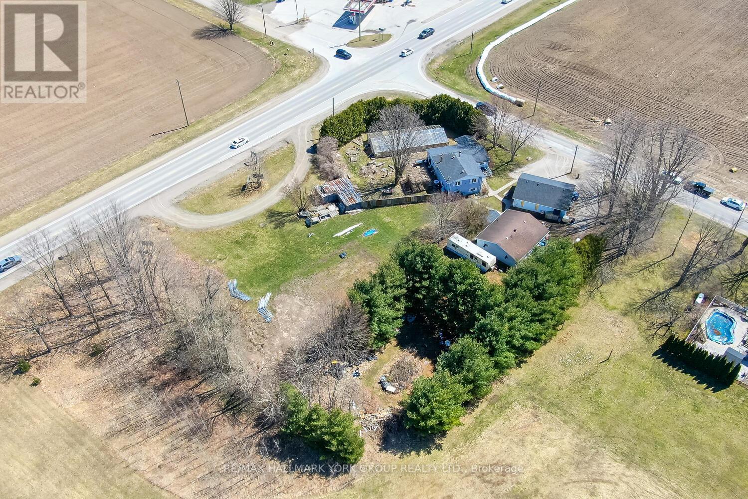 1008 Rainbow Valley Road W, Springwater, Ontario  L0L 2K0 - Photo 9 - S12126451