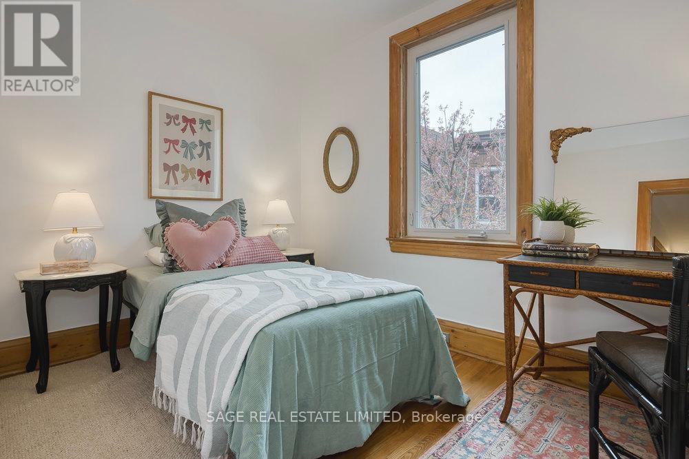 768 Shaw Street, Toronto, Ontario  M6G 3M1 - Photo 25 - W12126462
