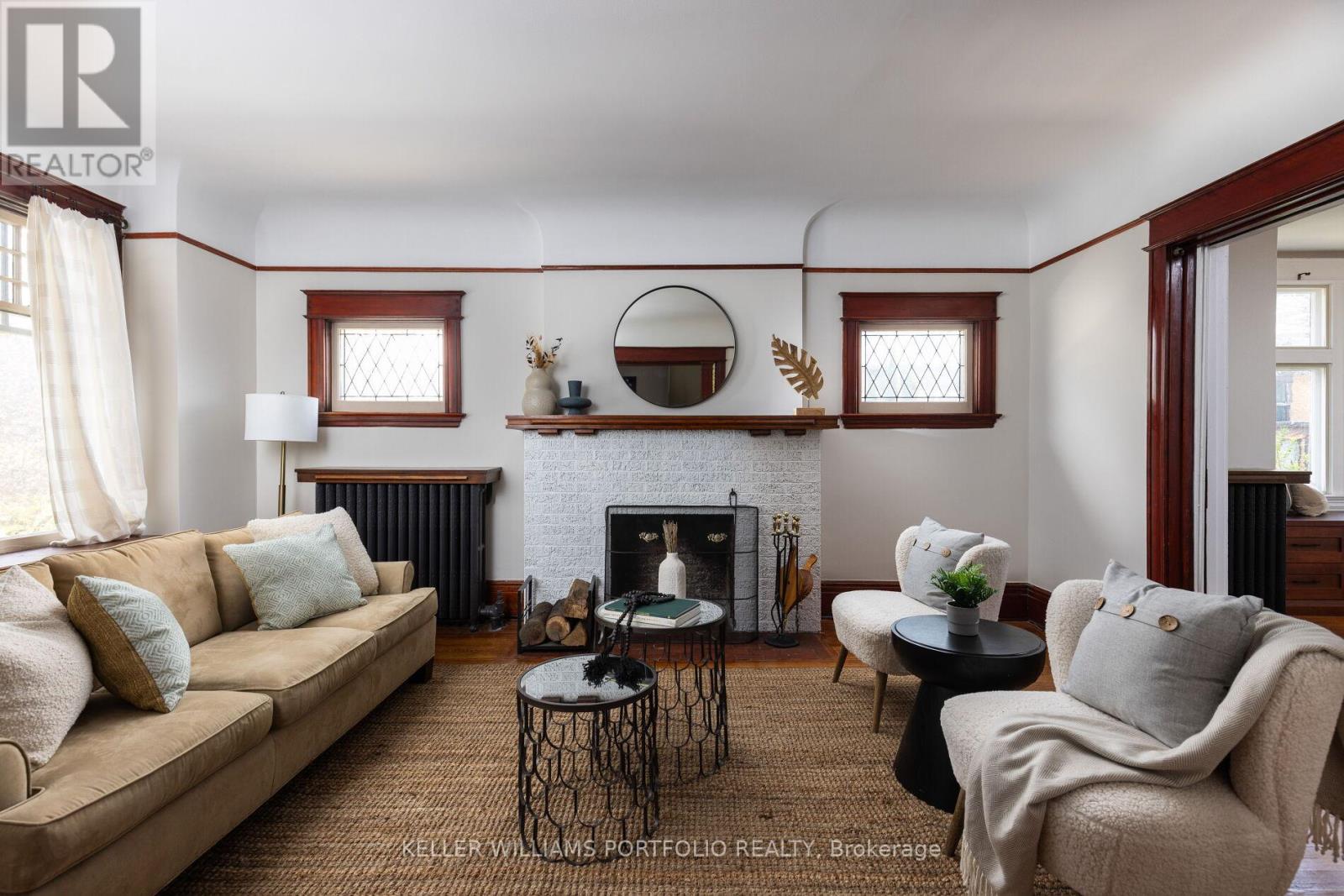 Property at 145 WESTMINSTER AVENUE image 4