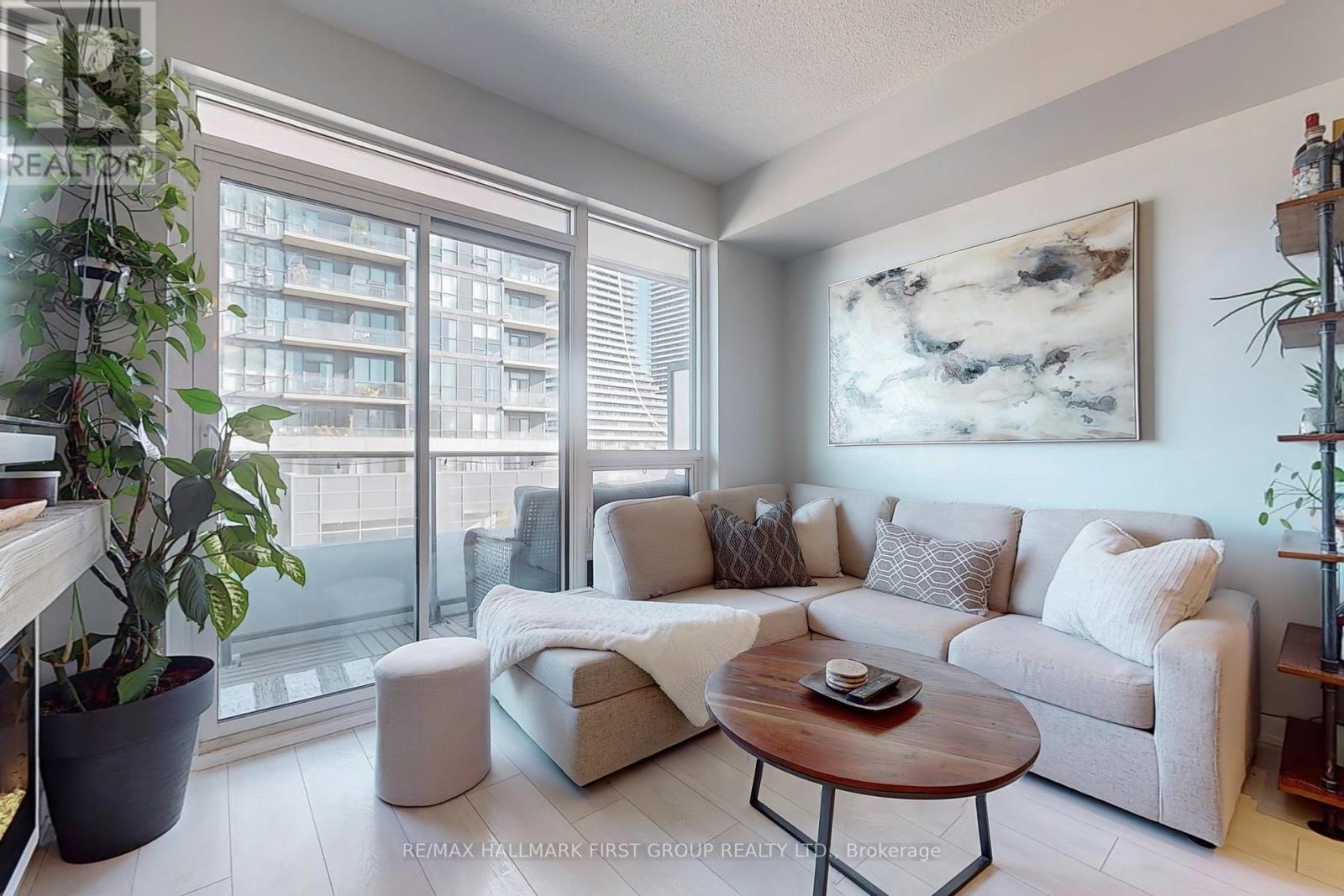 713 - 2212 Lakeshore Boulevard W, Toronto, Ontario  M8V 0C2 - Photo 14 - W12126488