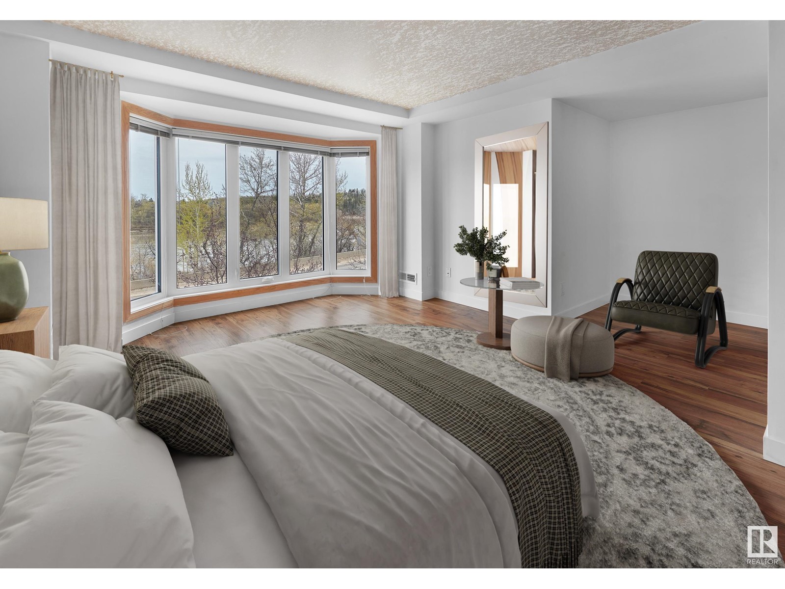Property at 9021 98 AV NW image 1