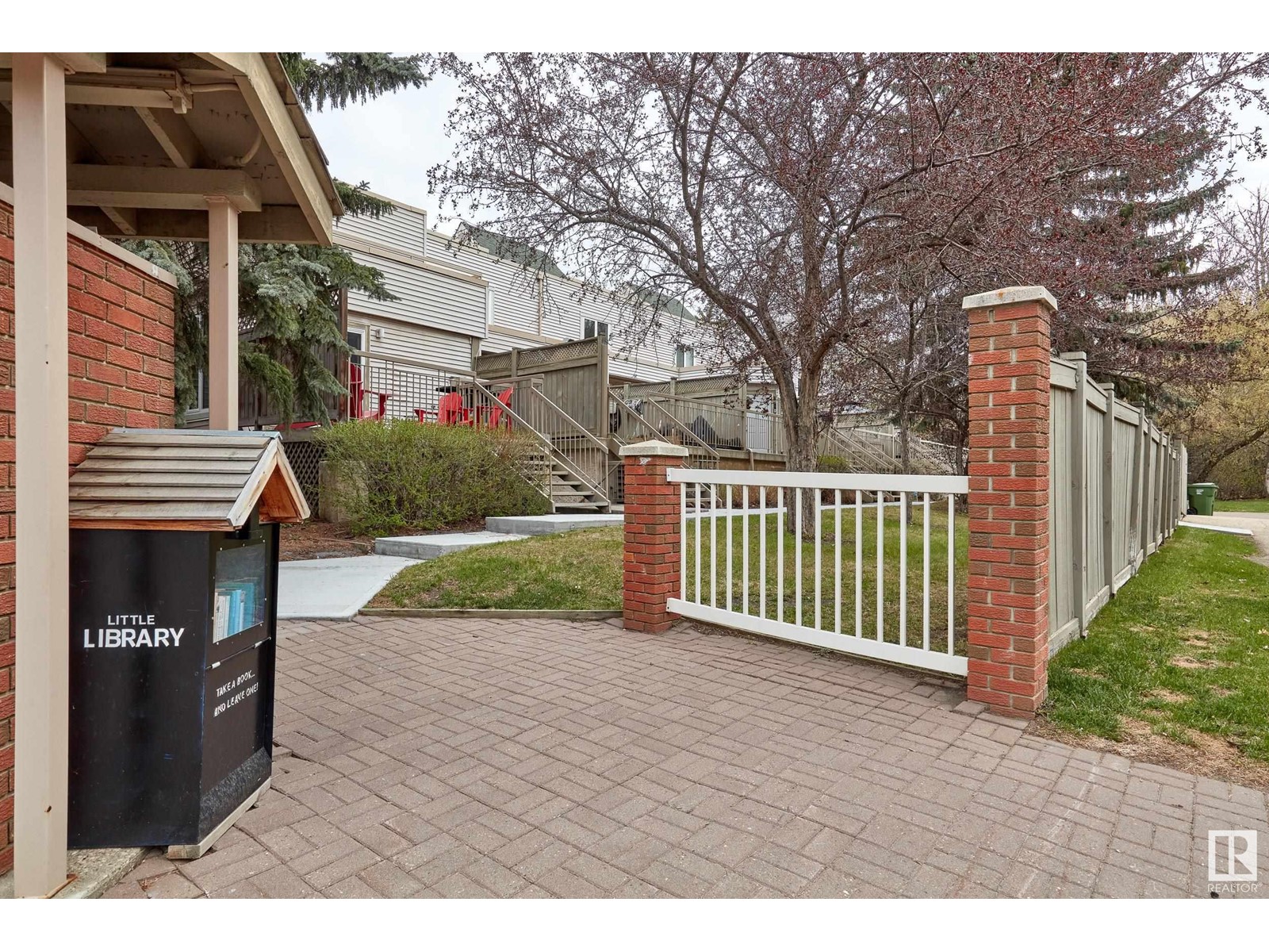 9021 98 Av Nw, Edmonton, Alberta  T6C 4P2 - Photo 47 - E4434673