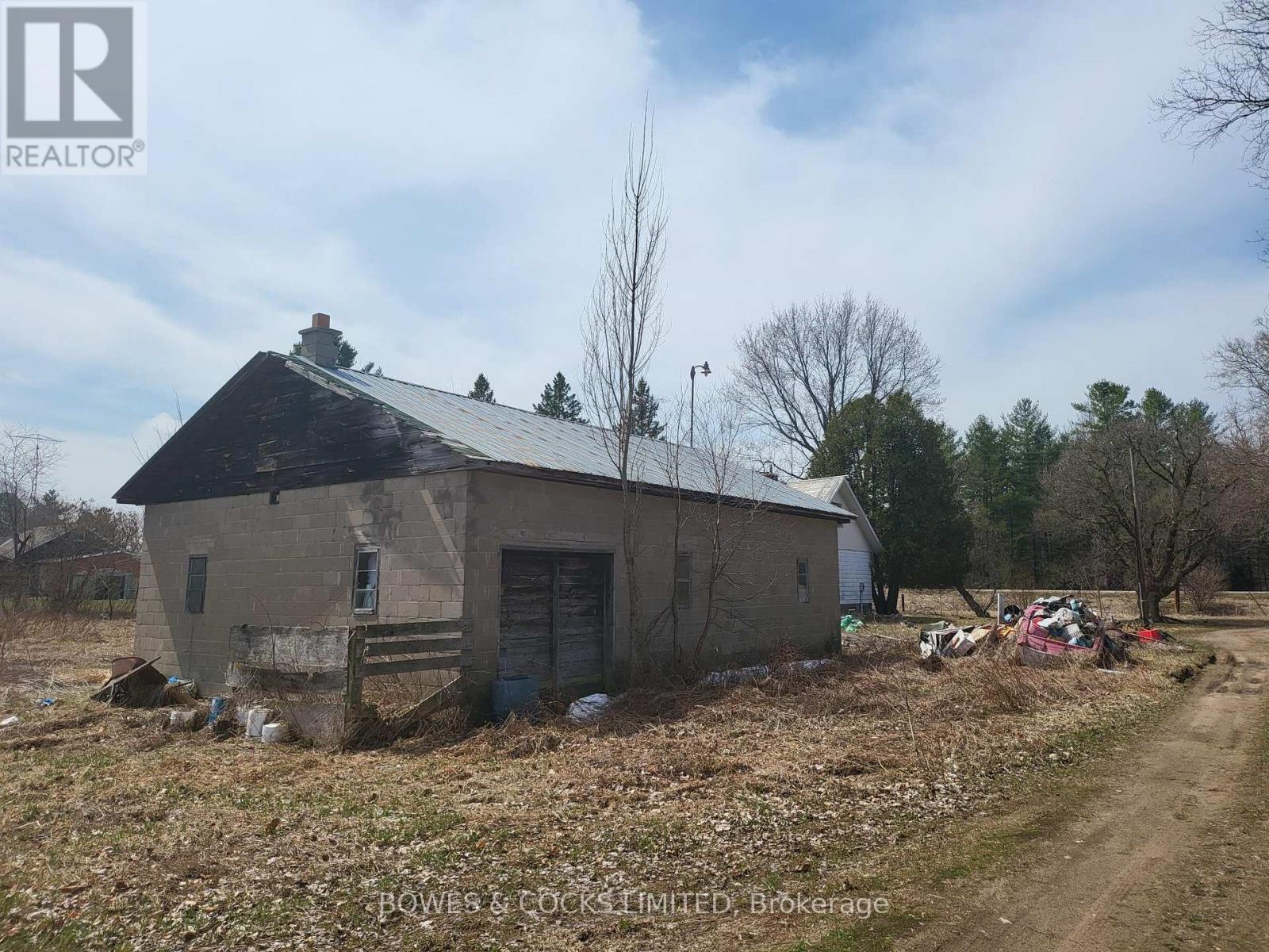 26642 Highway 62 S, Bancroft, Ontario  K0L 2L0 - Photo 6 - X12126557