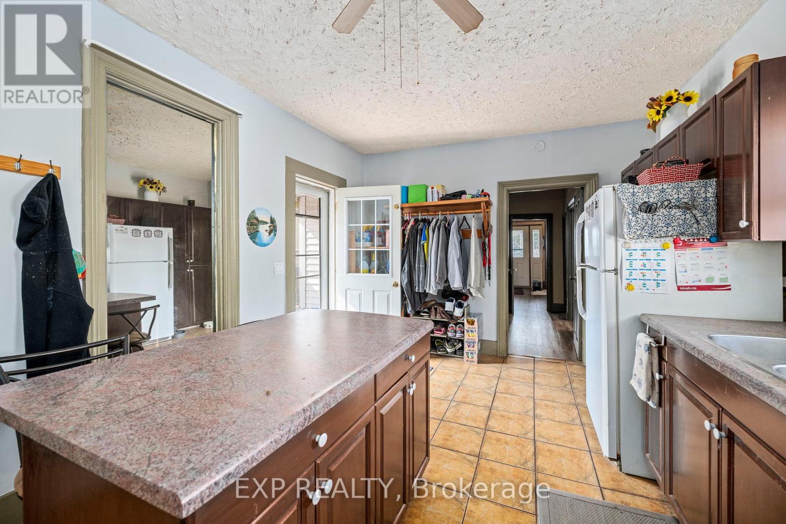 22874 Hagerty Road, Newbury, Ontario  N0L 1Z0 - Photo 11 - X12126538