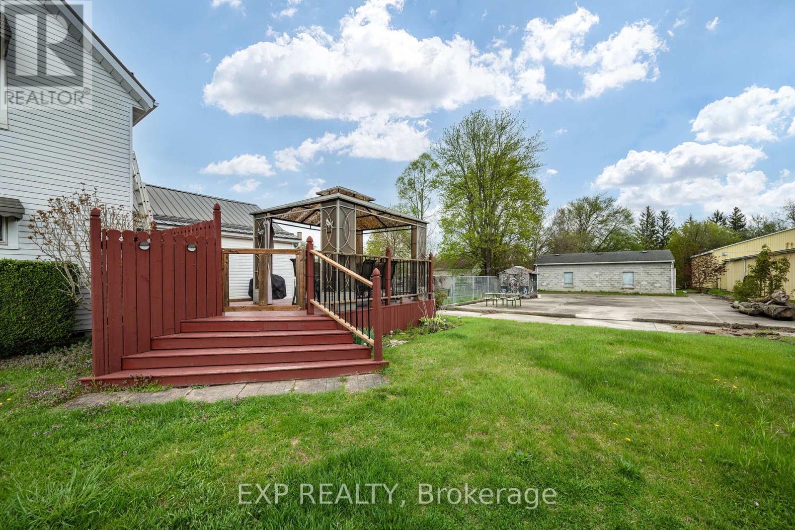 22874 Hagerty Road, Newbury, Ontario  N0L 1Z0 - Photo 23 - X12126538