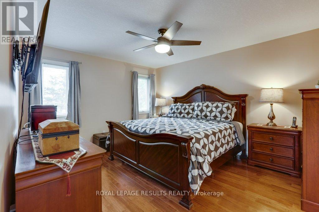 12 - 20 Windemere Place, St. Thomas, Ontario  N5R 6H6 - Photo 24 - X12126540