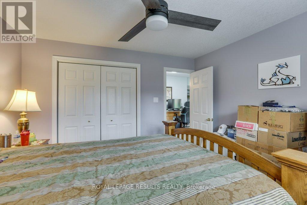 12 - 20 Windemere Place, St. Thomas, Ontario  N5R 6H6 - Photo 41 - X12126540