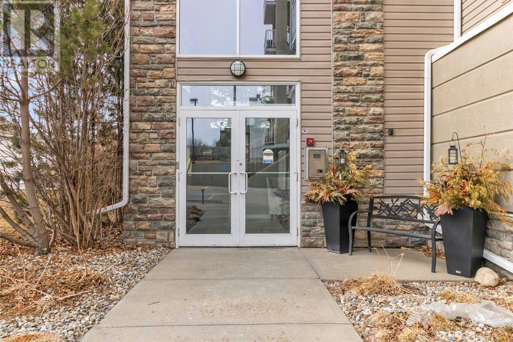 407, 128 Centre Avenue, Cochrane, Alberta  T4C 2K5 - Photo 22 - A2204725