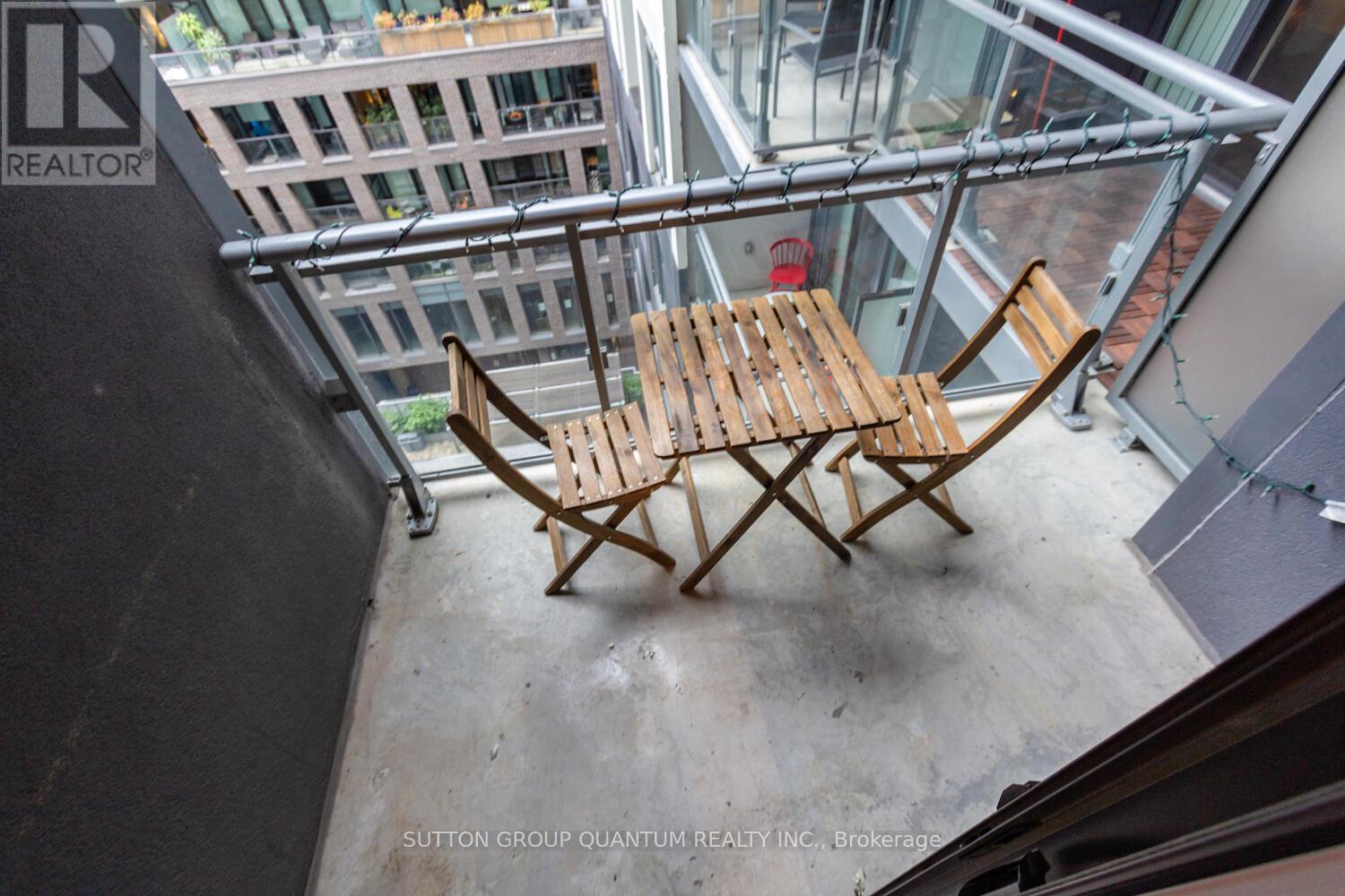 1035 - 525 Adelaide Street W, Toronto, Ontario  M5V 1T6 - Photo 7 - C12126542