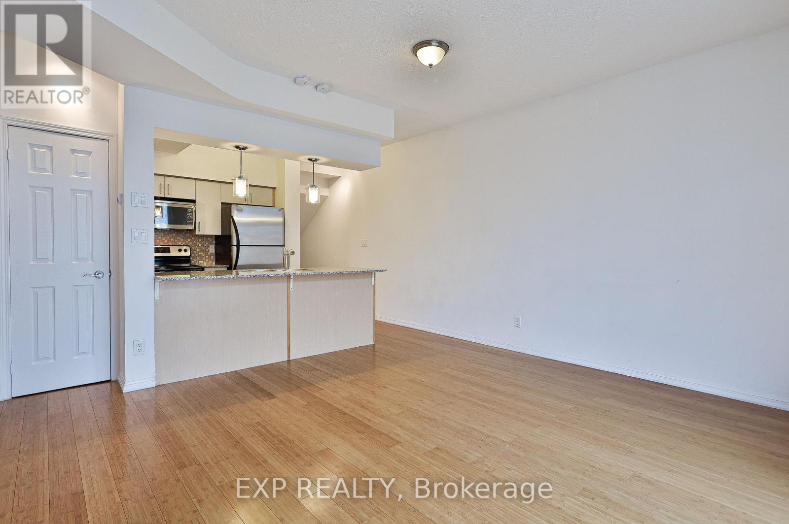 655 - 38 Stadium Road, Toronto (Niagara), Ontario  M5V 3P4 - Photo 12 - C12126563