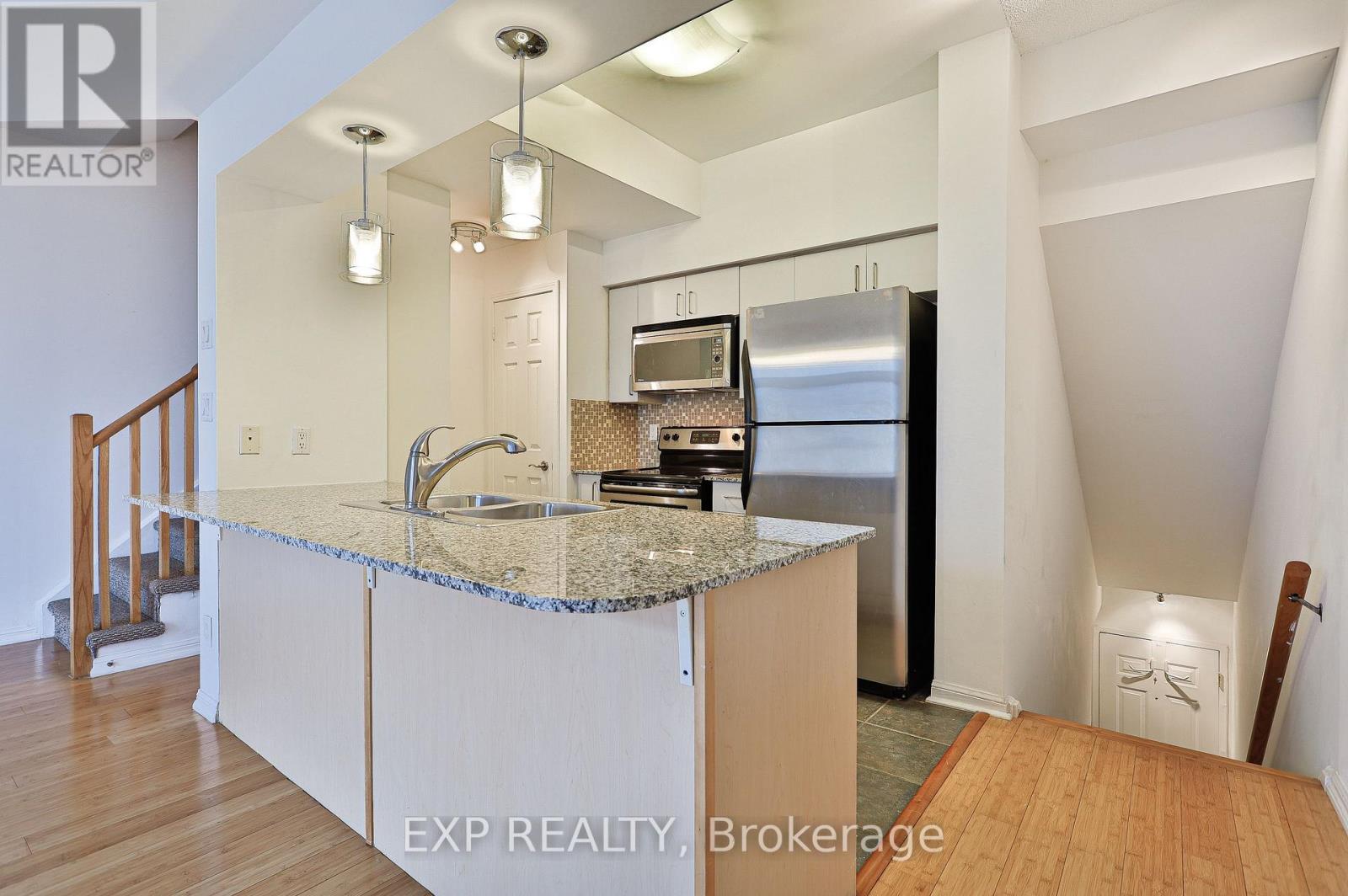 655 - 38 Stadium Road, Toronto (Niagara), Ontario  M5V 3P4 - Photo 15 - C12126563