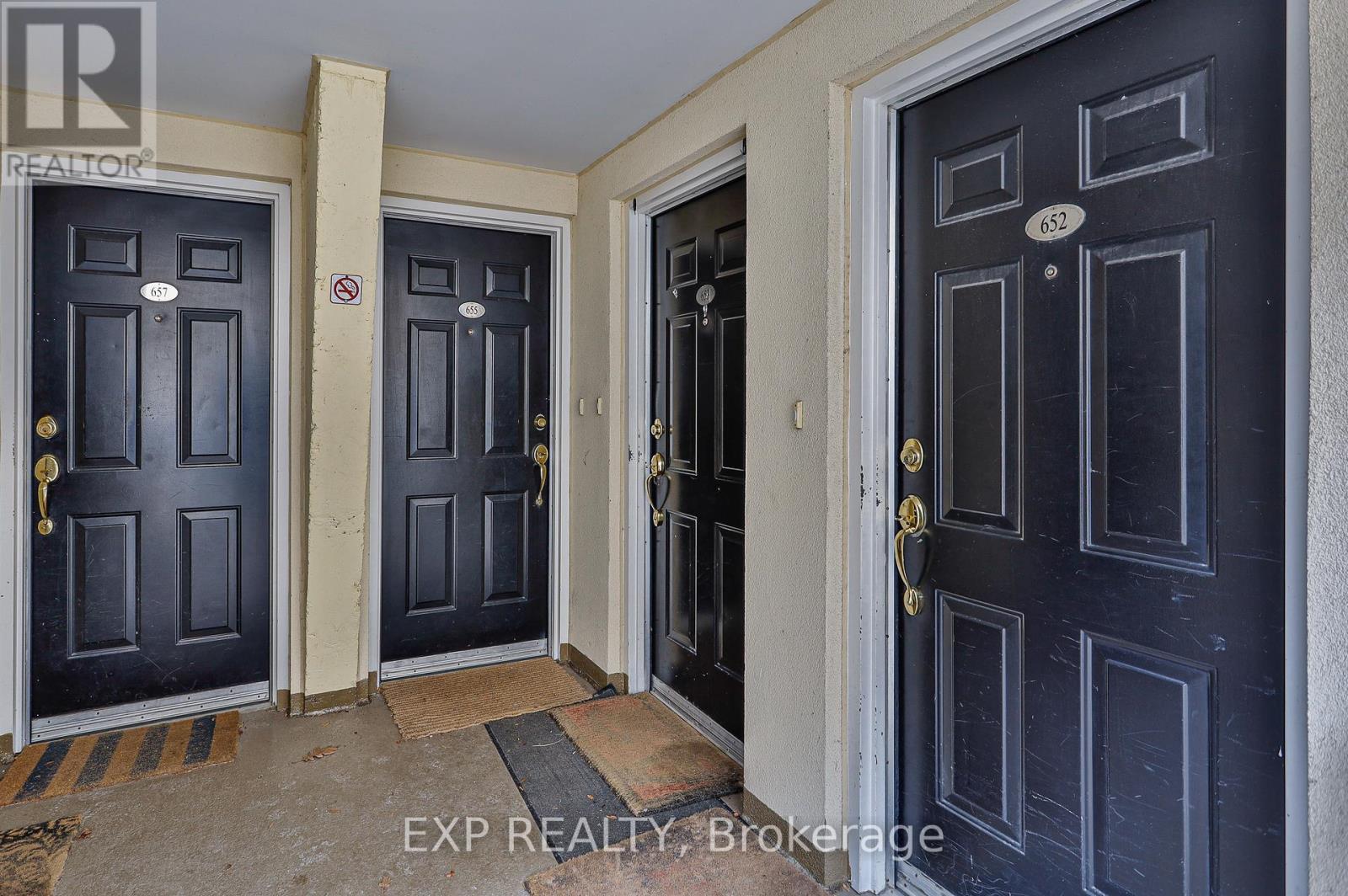 655 - 38 Stadium Road, Toronto (Niagara), Ontario  M5V 3P4 - Photo 6 - C12126563