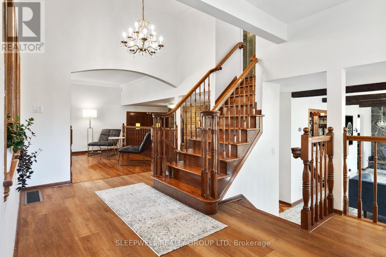 1545 Prince Of Wales Drive, Ottawa, Ontario  K2C 1N9 - Photo 9 - X12126583