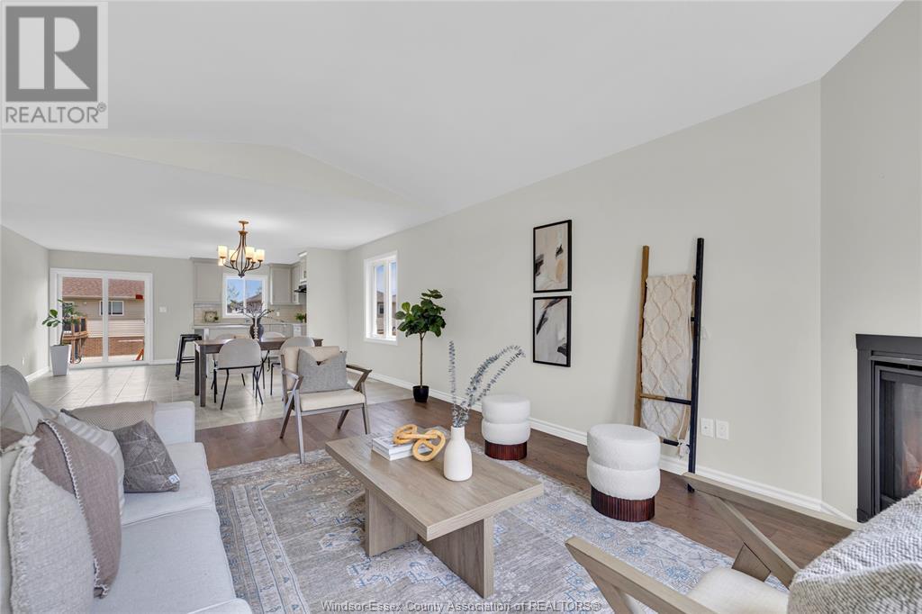Property at 1052 LUBLIN AVENUE image 5