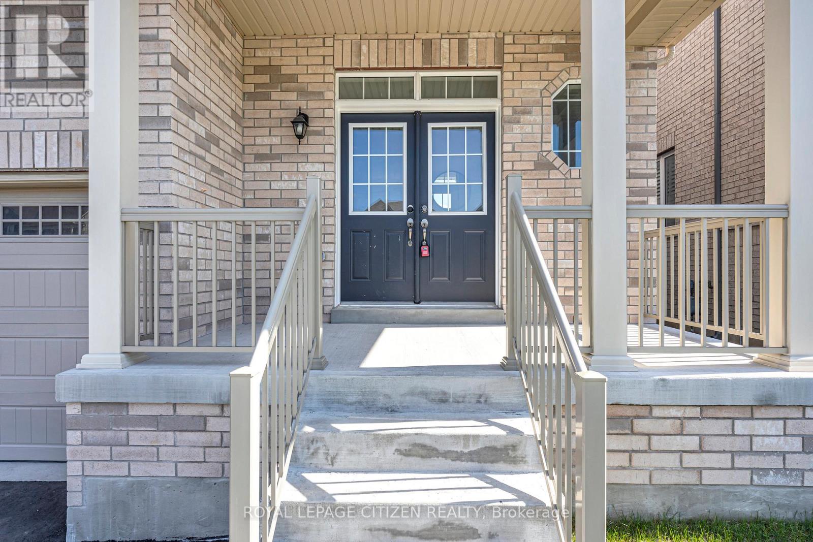 Property at 11 NORTHGLEN BOULEVARD image 3