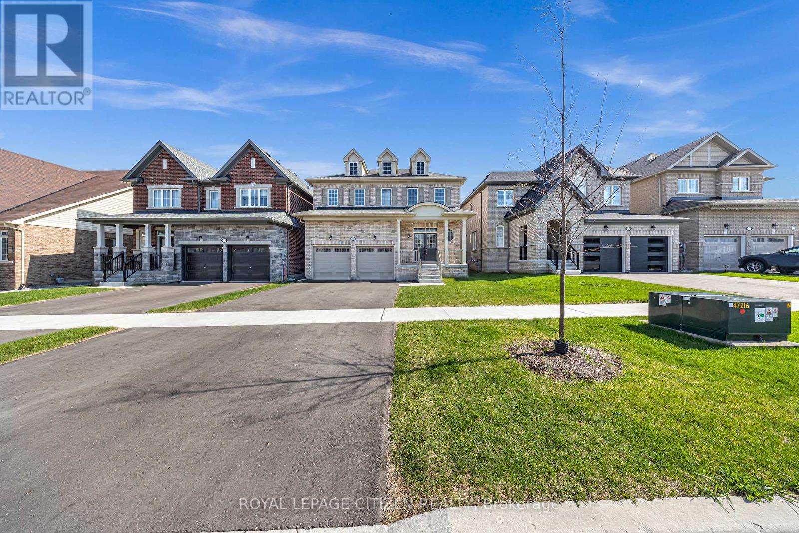 Property at 11 NORTHGLEN BOULEVARD image 4